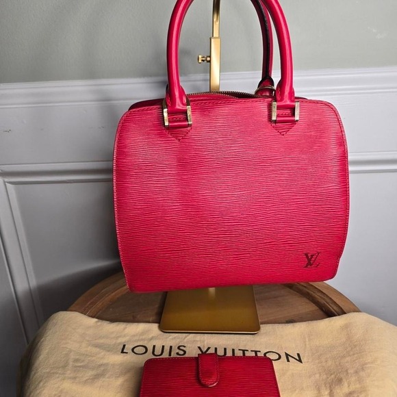 Louis Vuitton Handbags - Red Louis Vuitton Epi leather bag and wallet set